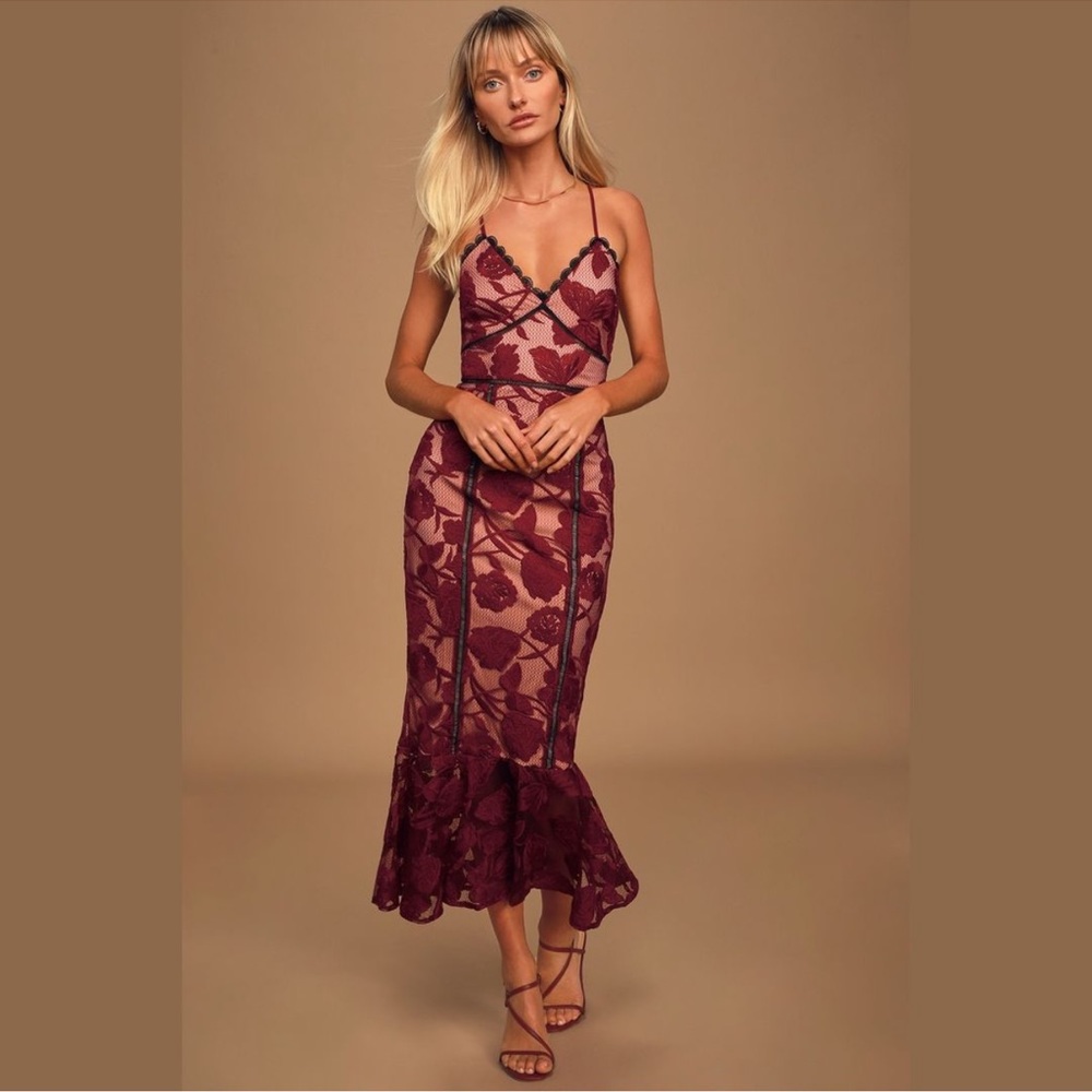 COPY - COPY - Mesh Lace Trumpet Dress